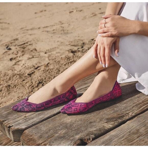 Rothy's The Point Fuchsia Navy Snake Retired Women’s Size 9.5 - Picture 2 of 10